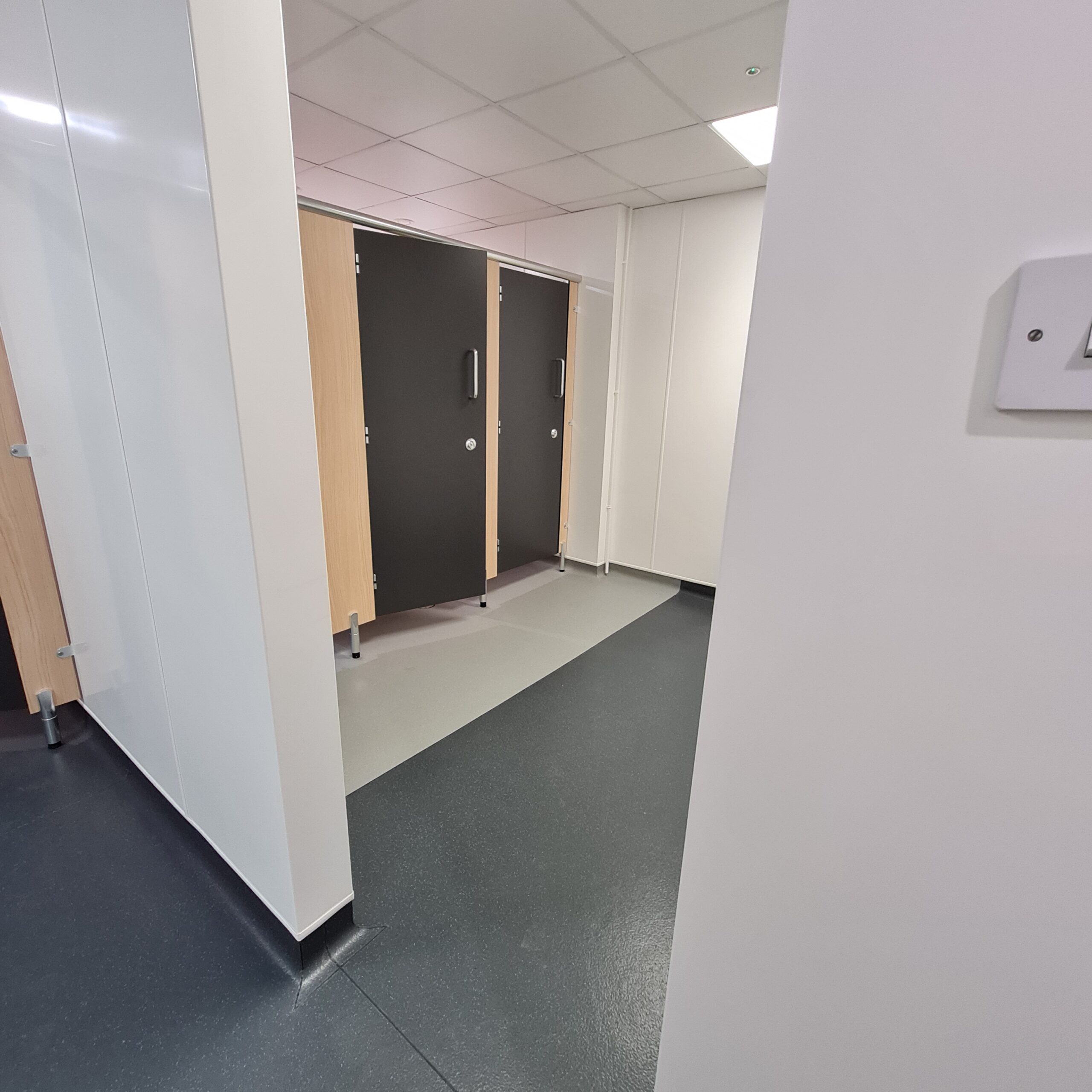 20220701_090128 Cubicles