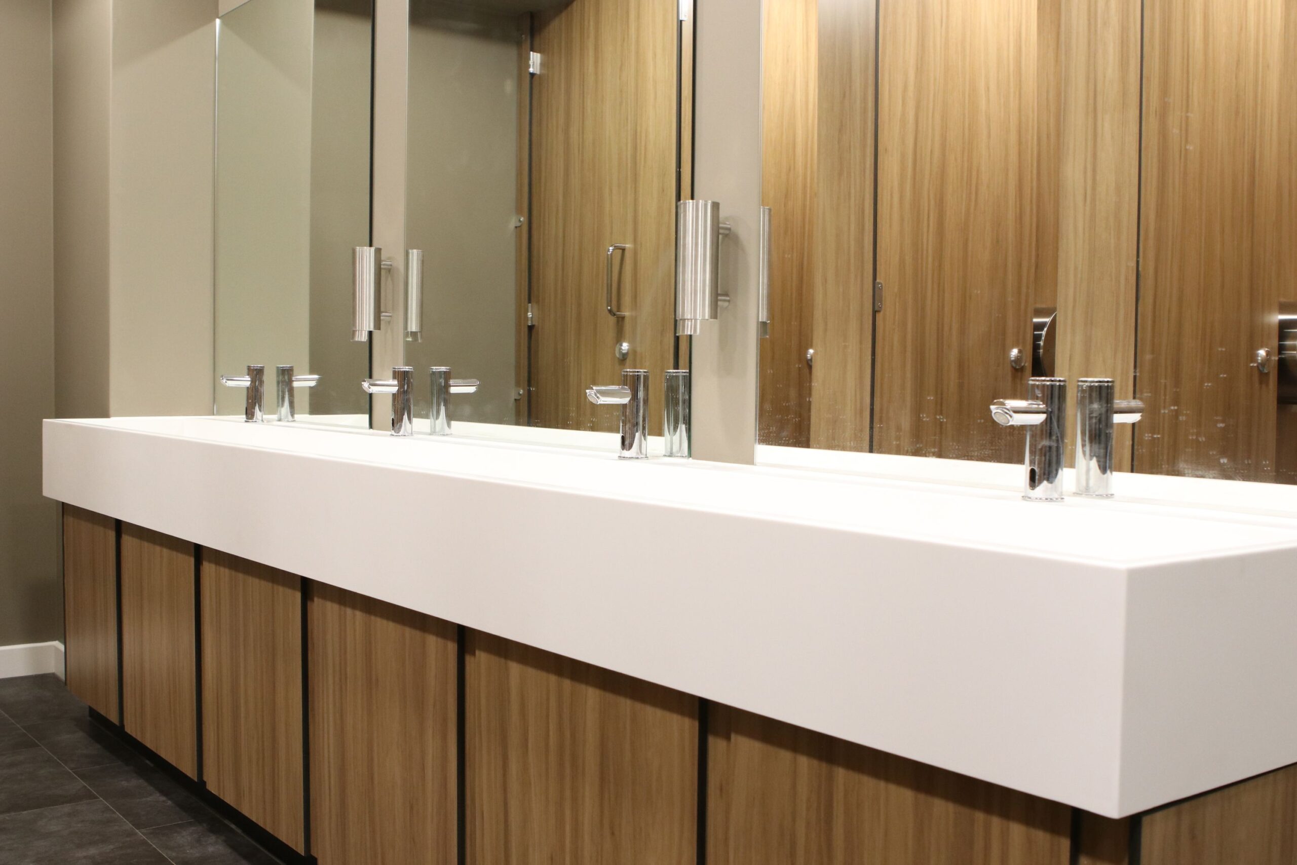 commercial toilet refurbishement