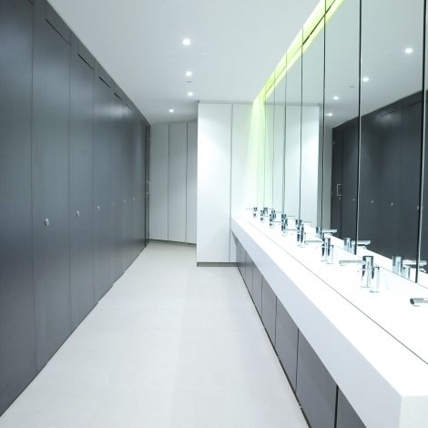 commercial toilet cubicles