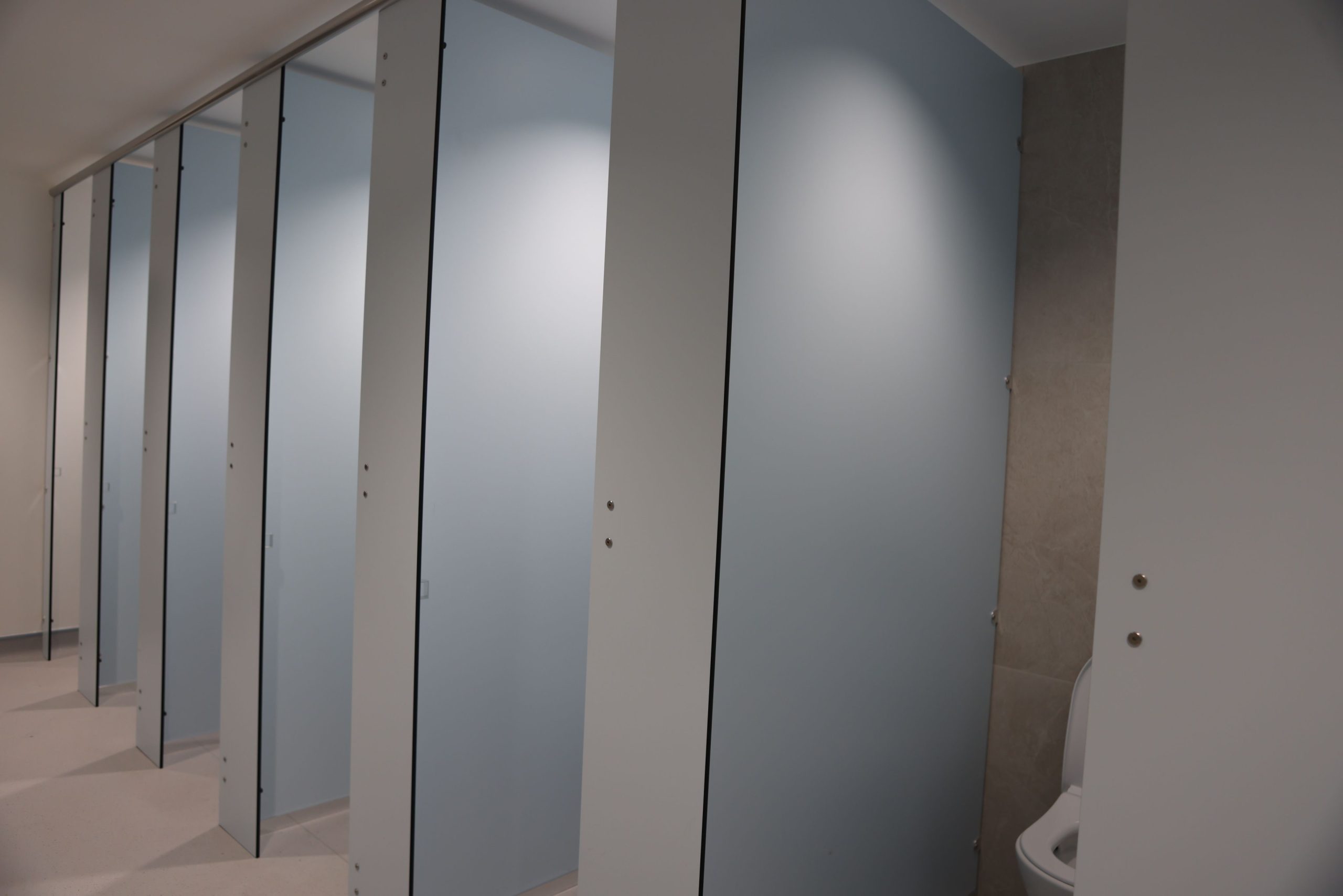 toilet cubicles