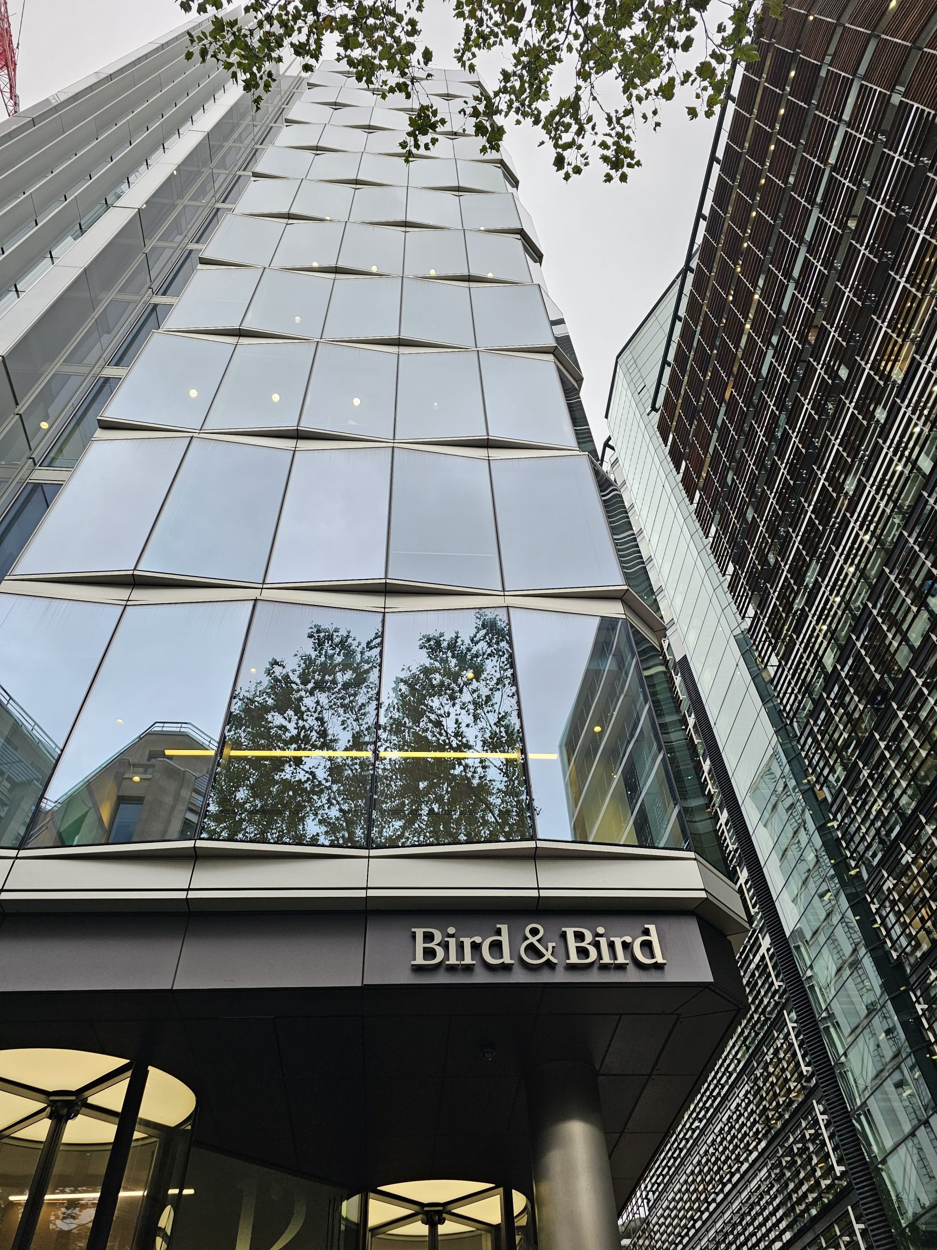 bird & bird shower refurbishment