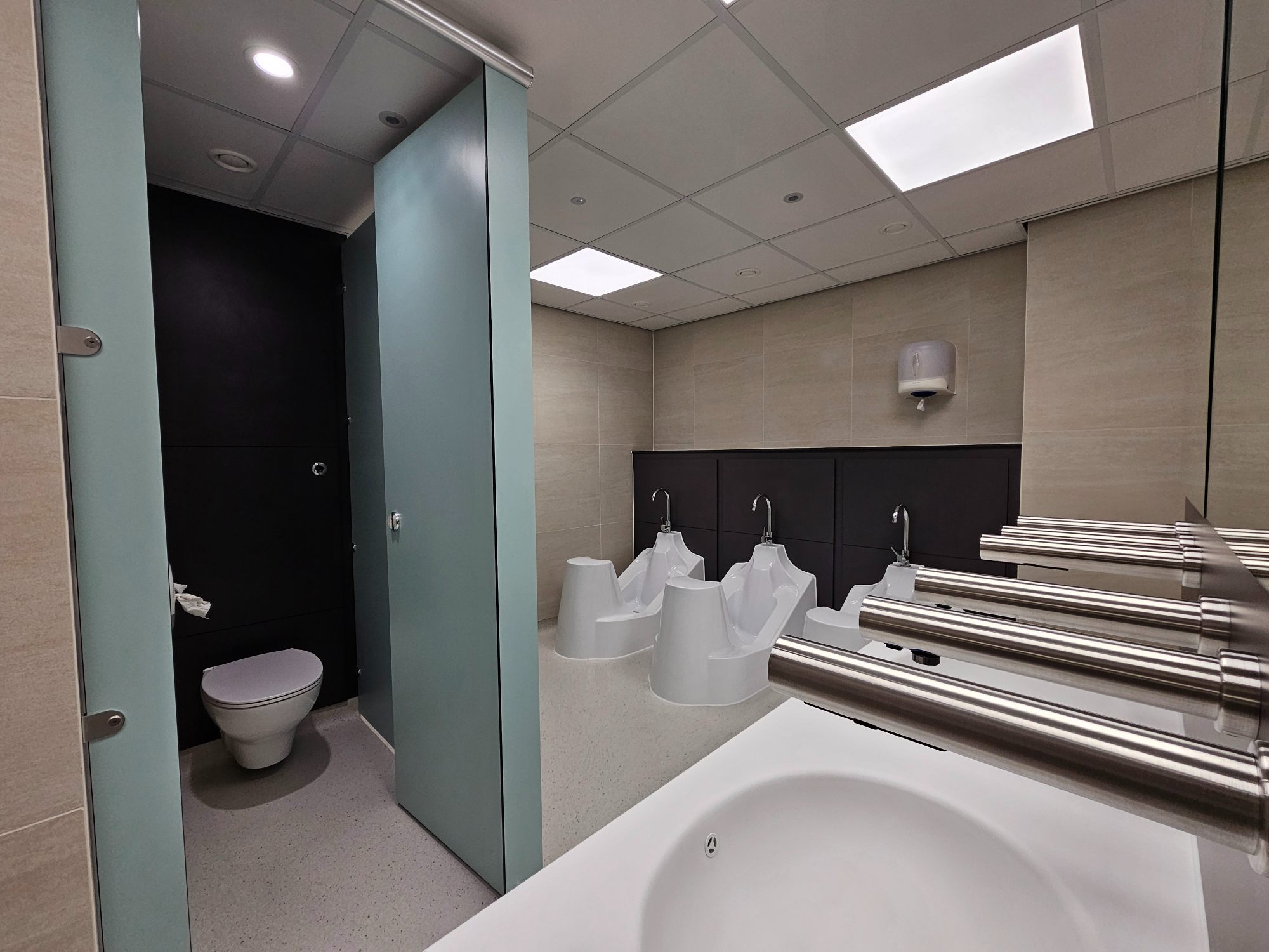 SOAS university toilet area