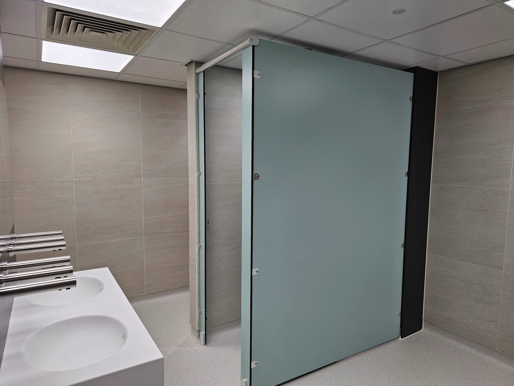 Squat pan cubicle SOAS university