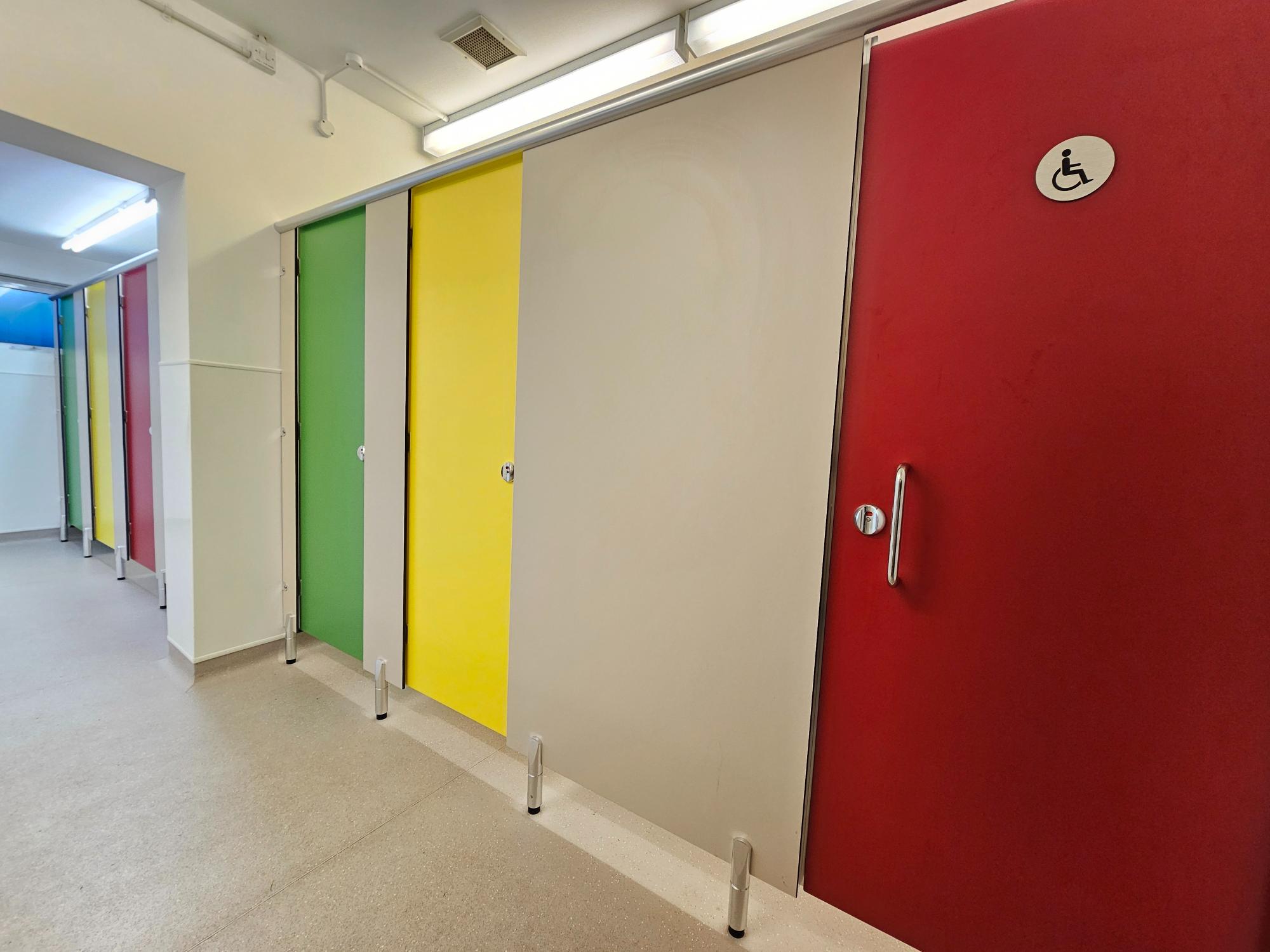red hill primary school toilets