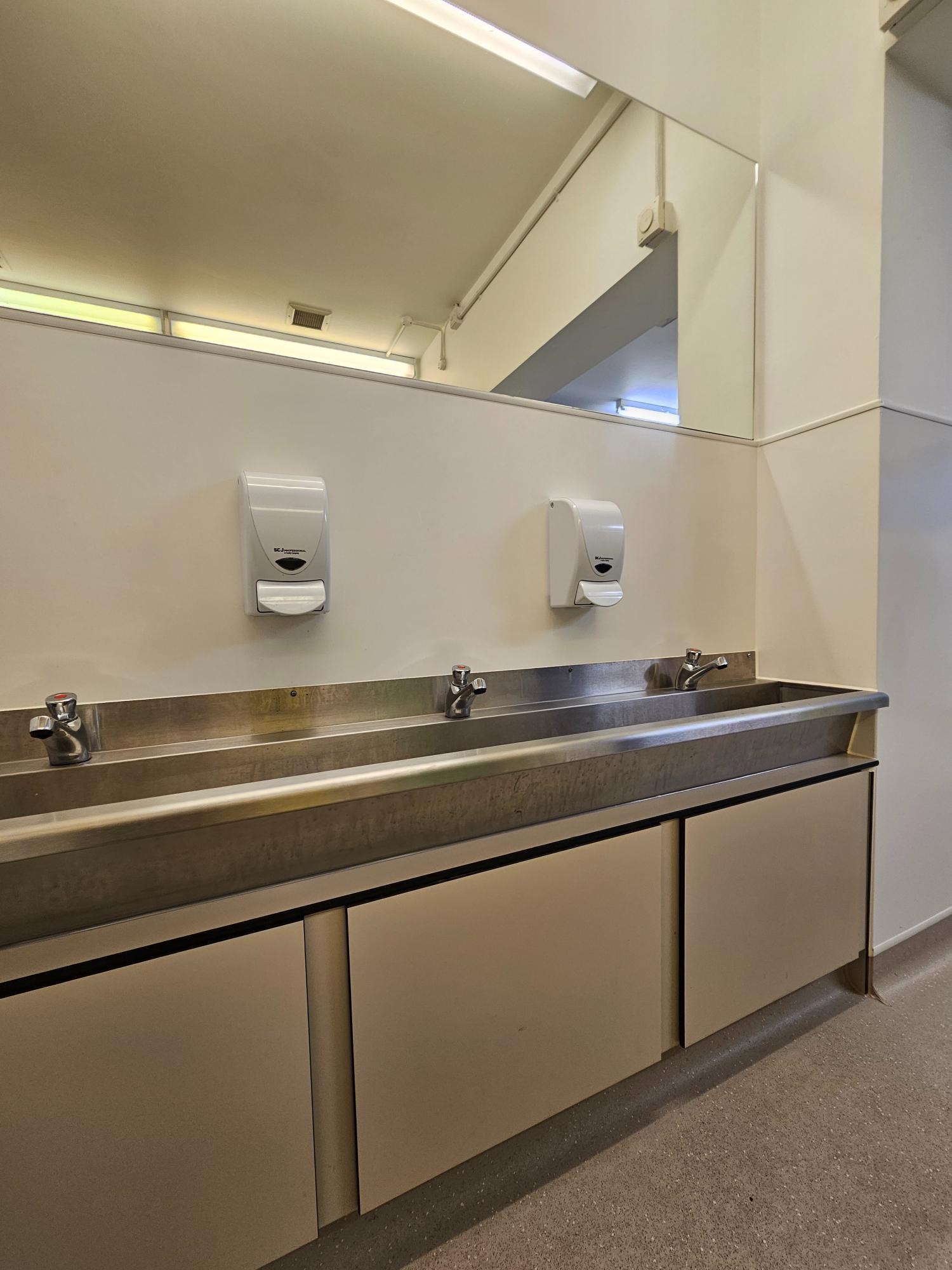 20241210_081600 red hill primary school toilets