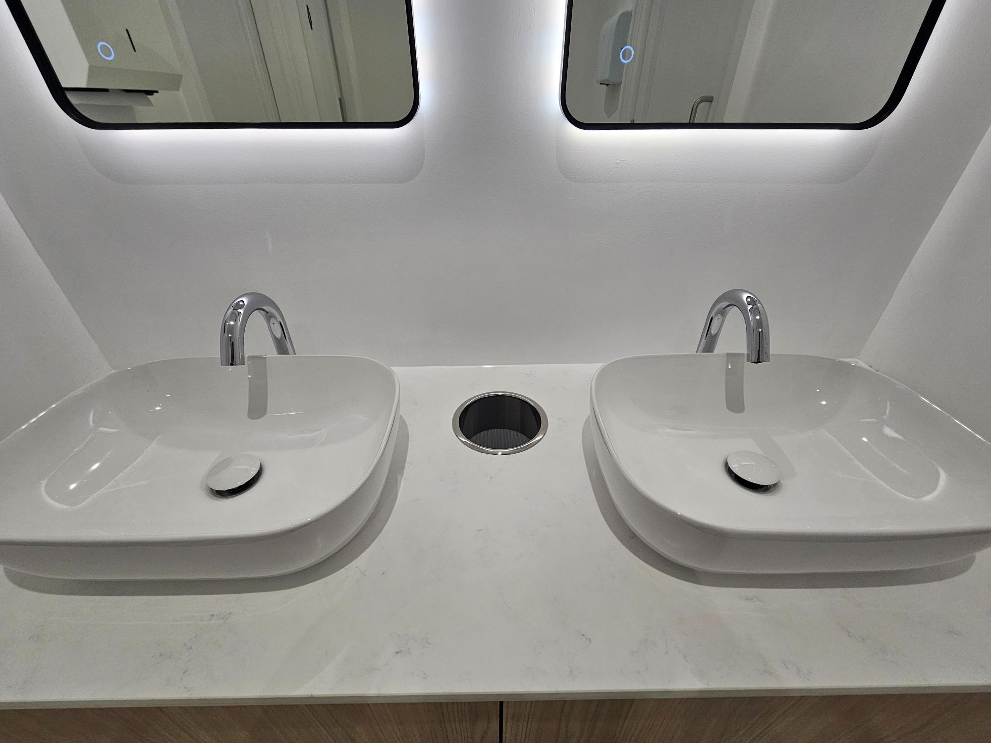 20241212_154901 (1) office washrooms