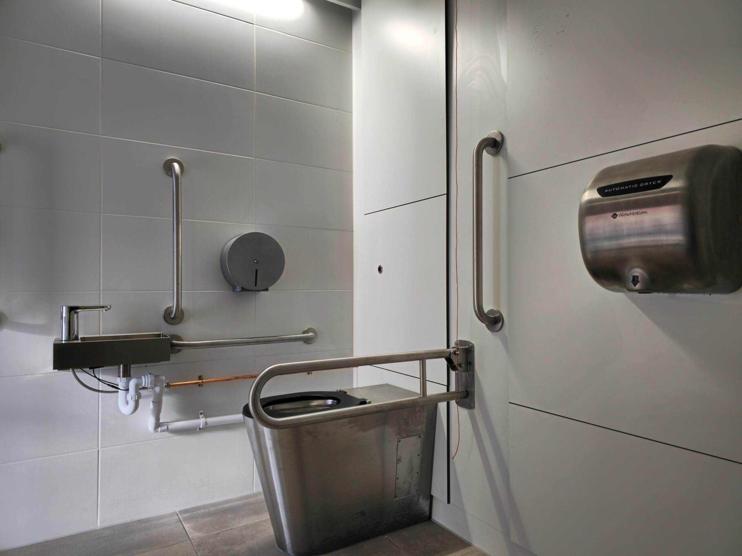 20250221_145355 greenwich penisular toilets