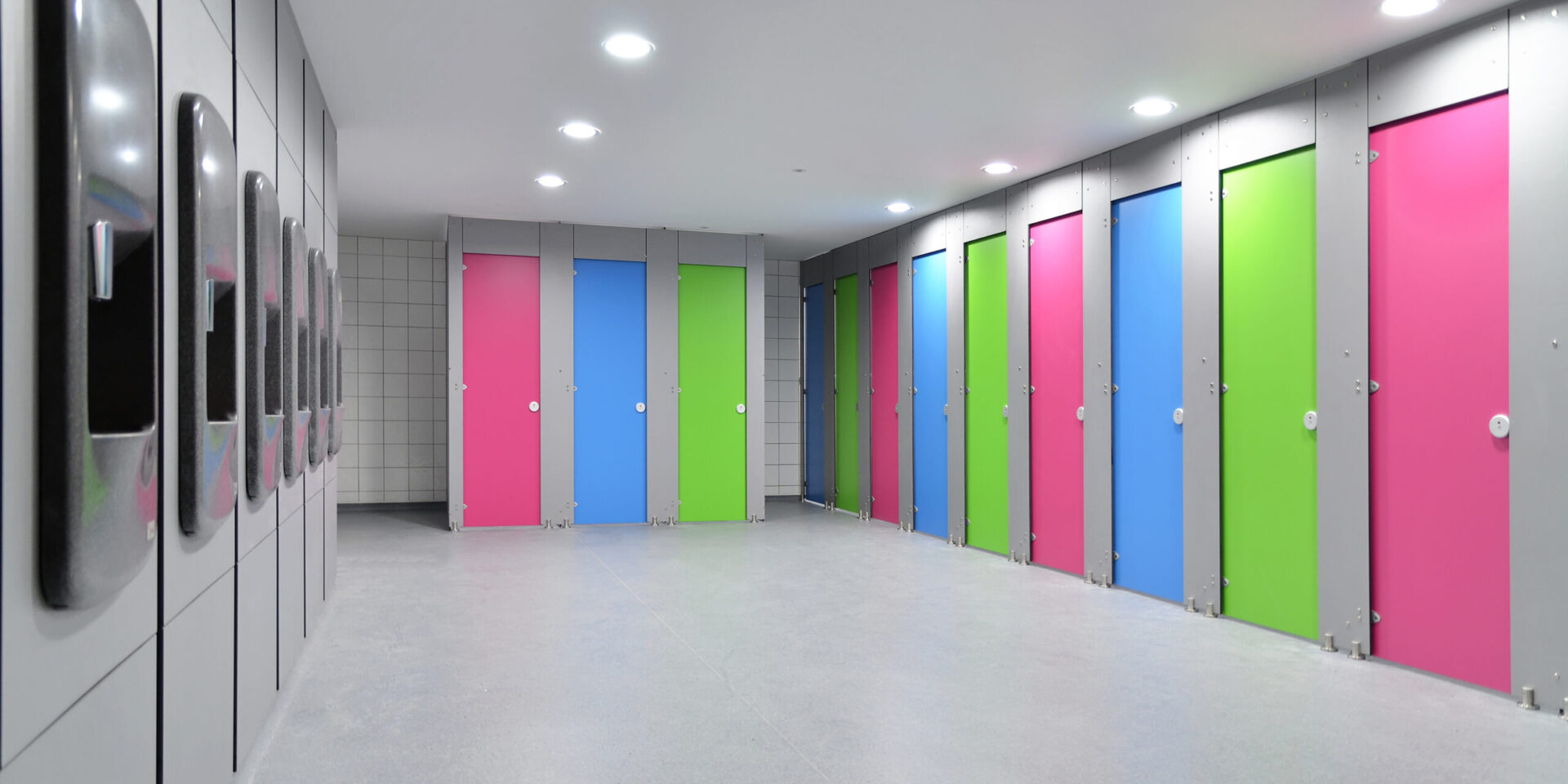 Anti-vandal school toilet area