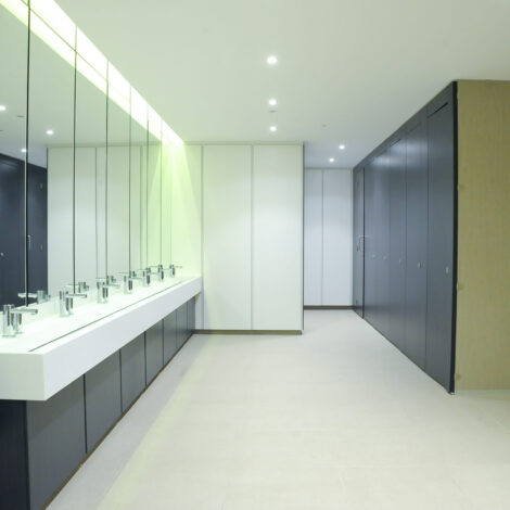 Food manufacturing washroom design