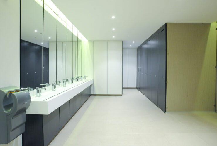 Food manufacturing washroom design