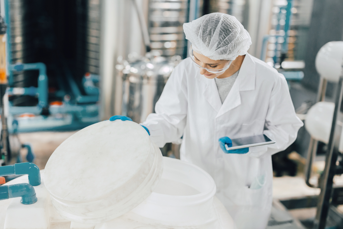 Washrooms for UK food production staff